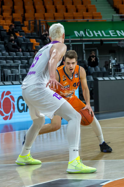 B费：我们在丢球后侵略性不足 比赛结果不会改变球队的信心和赢球能力