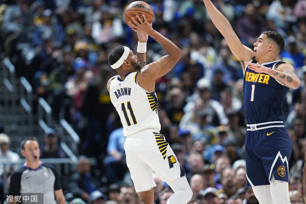 拓记谈克林根进攻端缺点：低位技术差&弹跳力不够 挡拆顺下难得分