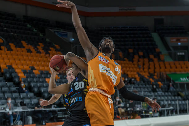 系中的适应 系中的适应